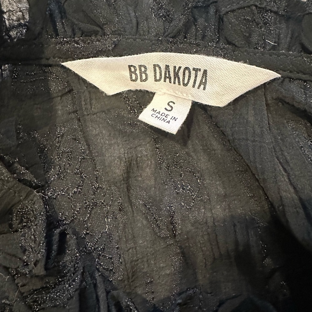 BB Dakota Womens I Heart Drama Floral Jacquard Chiffon top, Black, Small - Picture 3 of 8